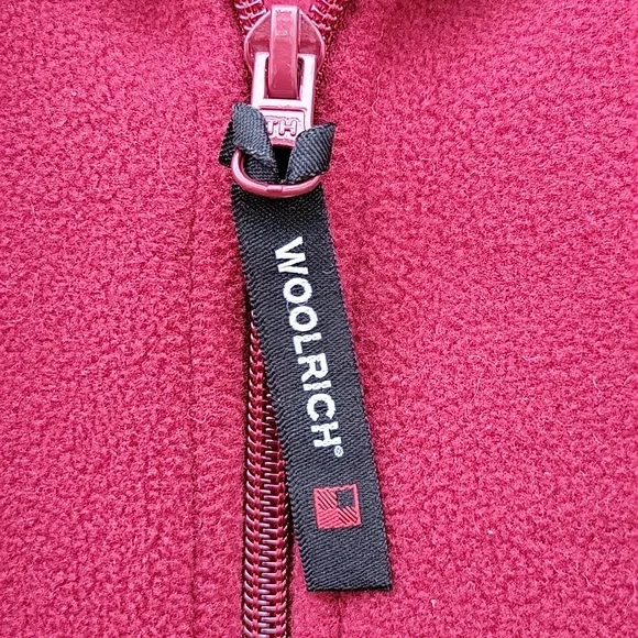 Woolrich Women's Lg Burgandy Fleece Vest - Picture 3 of 16